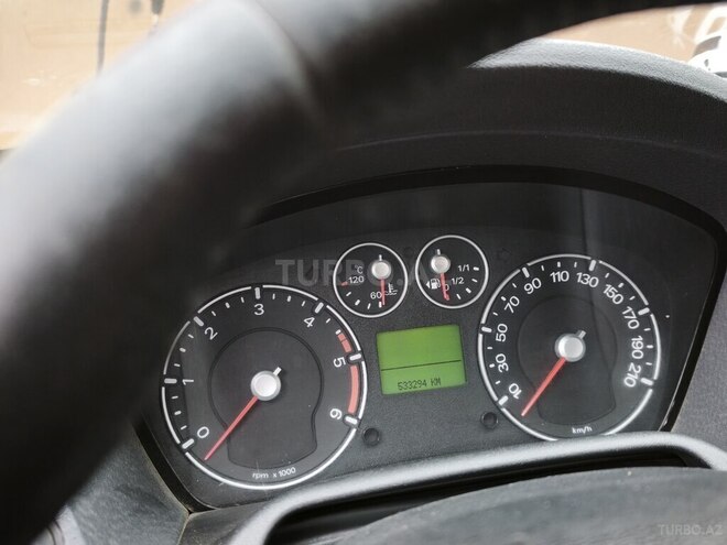 Ford Fusion 2006, 533,000 km - 1.4 л - Lerik