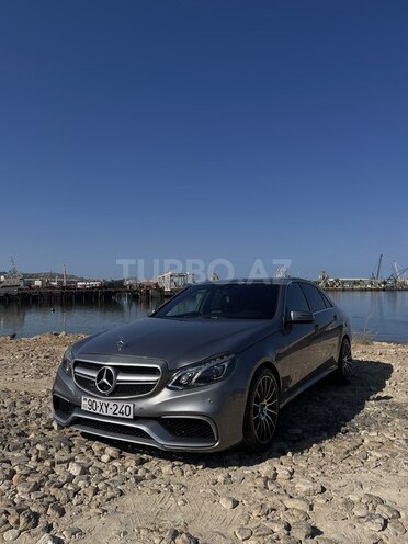 Mercedes E 220 2013, 256,000 km - 2.1 л - Bakı