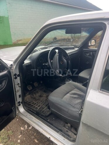 GAZ 31105 2004, 210,000 km - 2.3 л - Ağsu