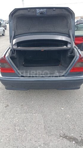 Mercedes C 180 1997, 378,500 km - 1.8 л - Salyan