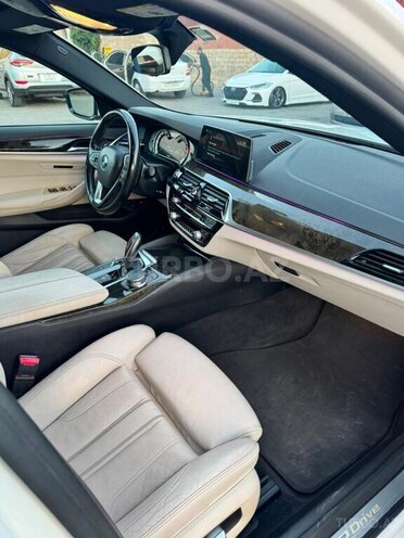 BMW 530e 2018, 200,000 km - 2.0 l - Bakı