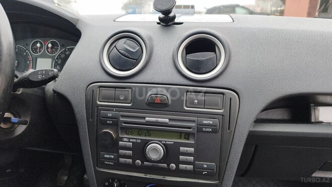 Ford Fusion 2006, 533,000 km - 1.4 л - Lerik