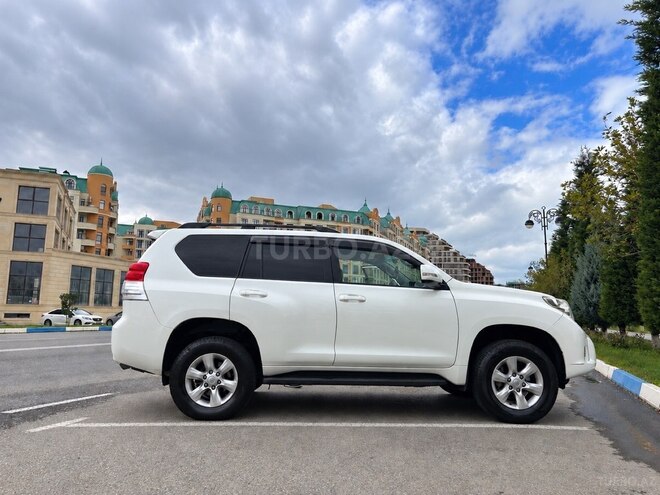 Toyota Land Cruiser Prado 2010, 280,000 km - 2.7 л - Sumqayıt