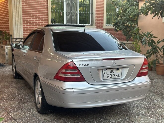 Mercedes C 240 2002, 200,000 km - 2.6 л - Bakı