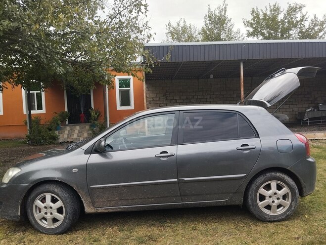 Toyota Corolla 2005, 264,000 km - 1.4 л - Bərdə