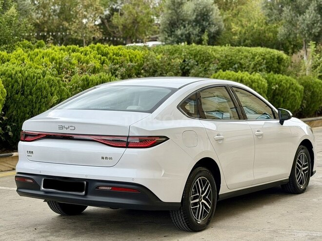 BYD  2025, 3,100 km - 1.5 л - Bakı