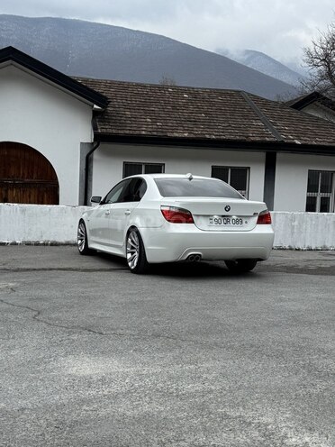 BMW 525 2006, 156,000 km - 2.5 л - Bakı