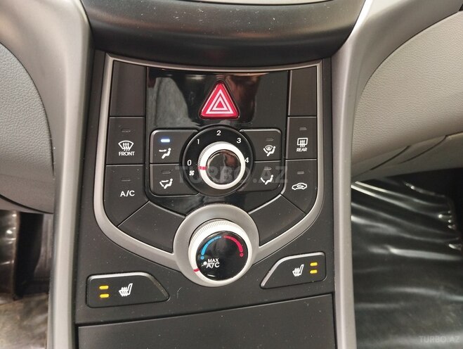 Hyundai Elantra 2014, 133,000 km - 1.8 л - Bakı