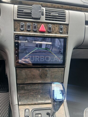Mercedes E 240 1998, 200,000 km - 2.4 л - Bakı