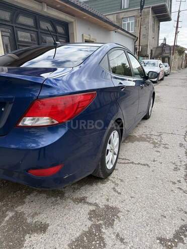 Hyundai Accent 2016, 220,480 km - 1.6 л - Bakı