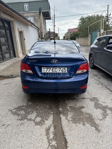 Hyundai Accent 2016, 220,480 km - 1.6 л - Bakı