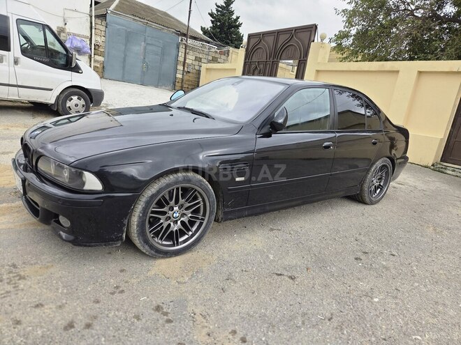 BMW 525 2001, 326,000 km - 2.5 л - Bakı