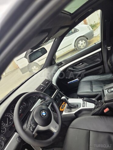 BMW 525 2001, 326,000 km - 2.5 л - Bakı