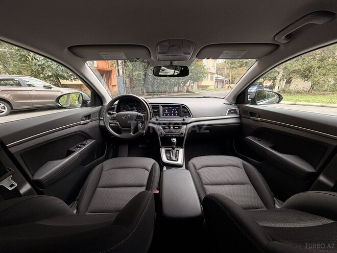 Hyundai Elantra 2017, 130,000 km - 2.0 л - Bakı