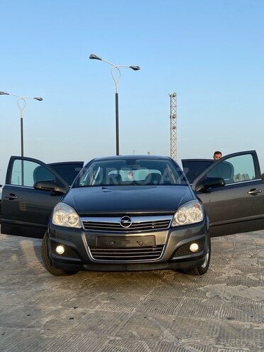 Opel Astra 2009, 250,000 km - 1.6 л - Gəncə