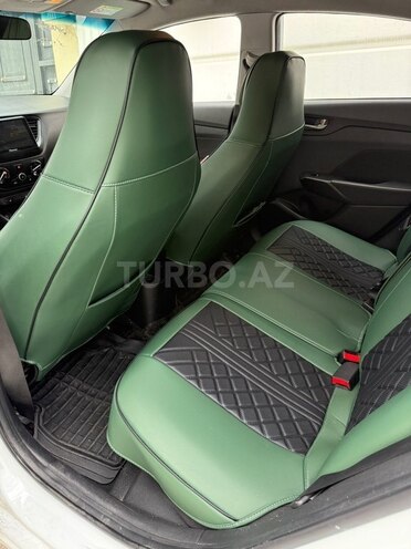 Hyundai Accent 2019, 125,000 km - 1.6 л - Bakı