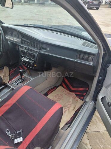 Mercedes 190 1991, 236,523 km - 2.0 л - Bakı