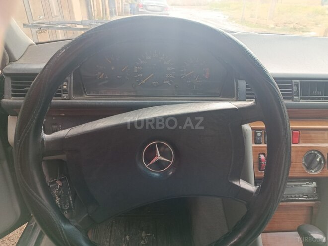 Mercedes 200 E 1992, 350,000 km - 2.0 л - Xırdalan