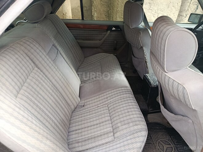 Mercedes 200 E 1992, 350,000 km - 2.0 л - Xırdalan