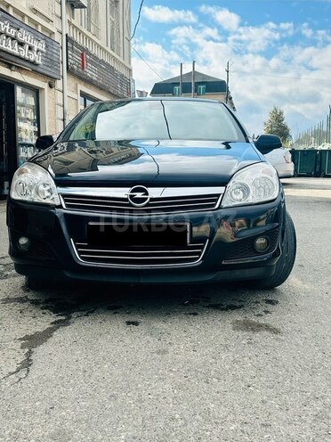 Opel Astra 2007, 268,000 km - 1.4 л - Bakı