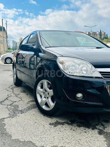 Opel Astra 2007, 268,000 km - 1.4 л - Bakı