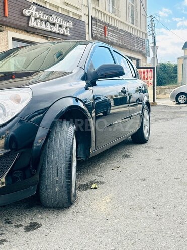 Opel Astra 2007, 268,000 km - 1.4 л - Bakı