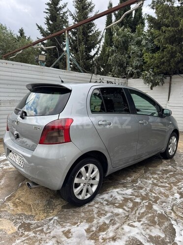 Toyota Yaris 2008, 386,000 km - 1.4 л - Bakı