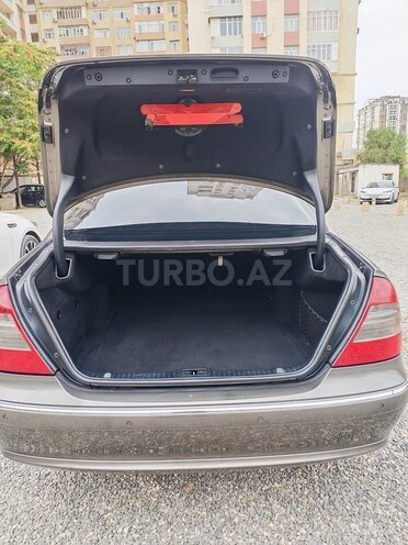 Mercedes E 220 2007, 366,779 km - 2.2 л - Bakı