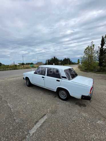 LADA (VAZ) 2107 2008, 15,513 km - 1.6 l - Salyan