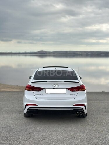 Hyundai Elantra 2018, 77,000 km - 1.6 l - Bakı