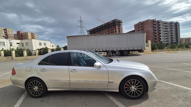 Mercedes E 220 2006, 275,425 km - 2.2 l - Bakı