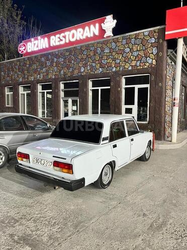 LADA (VAZ) 2107 2008, 15,513 km - 1.6 l - Salyan
