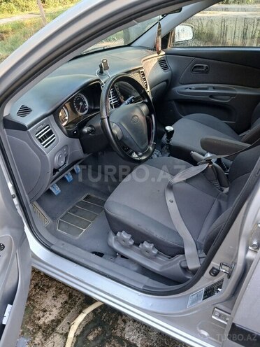 Kia Rio 2005, 259,674 km - 1.6 l - Ağcabədi