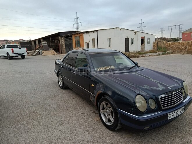 Mercedes E 230 1995, 462,000 km - 2.3 л - Bakı