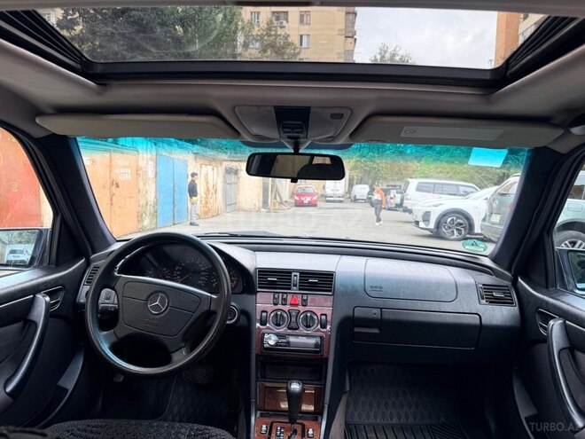 Mercedes C 180 1999, 334,000 km - 1.8 л - Bakı