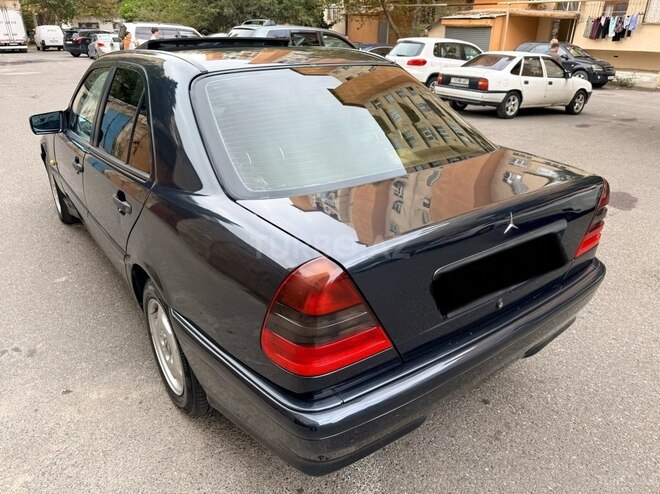 Mercedes C 180 1999, 334,000 km - 1.8 л - Bakı