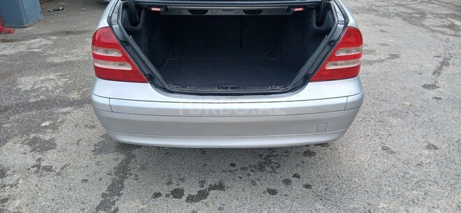Mercedes C 180 2001, 372,000 km - 2.0 l - Bakı