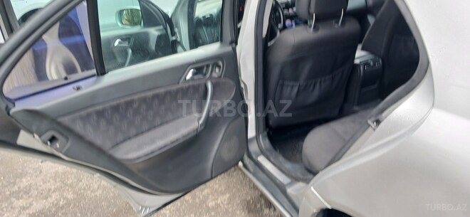 Mercedes C 180 2001, 372,000 km - 2.0 l - Bakı