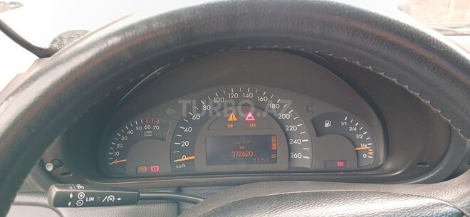 Mercedes C 180 2001, 372,000 km - 2.0 l - Bakı