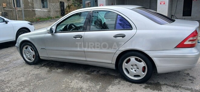 Mercedes C 180 2001, 372,000 km - 2.0 l - Bakı