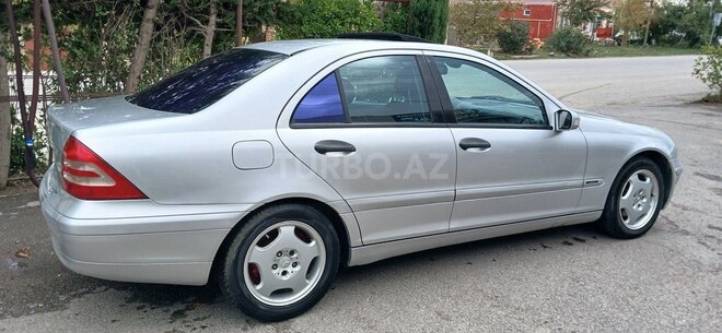 Mercedes C 180 2001, 372,000 km - 2.0 l - Bakı