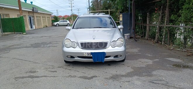 Mercedes C 180 2001, 372,000 km - 2.0 l - Bakı