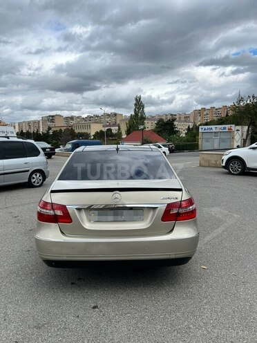 Mercedes E 220 2010, 280,000 km - 2.1 л - Bakı