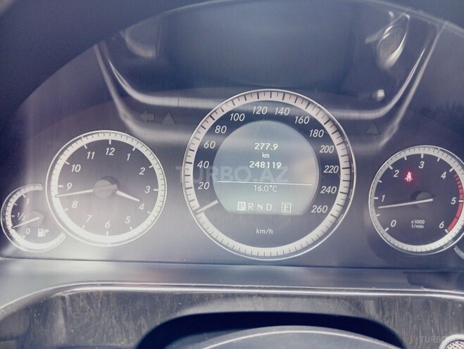 Mercedes E 250 2011, 248,120 km - 2.1 l - Bakı