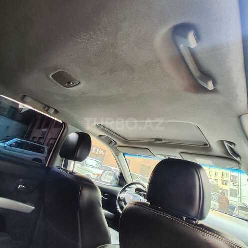 Peugeot  2009, 330,000 km - 2.4 l - Bakı