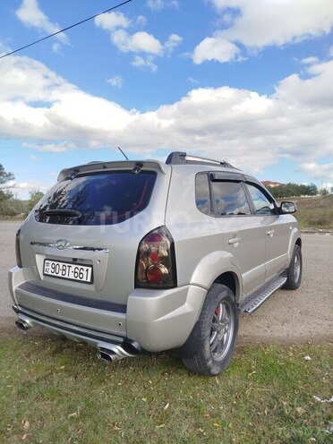 Hyundai Tucson 2007, 162,000 km - 2.0 л - Qusar