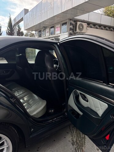 BMW 528 1999, 300,000 km - 2.8 л - Bakı
