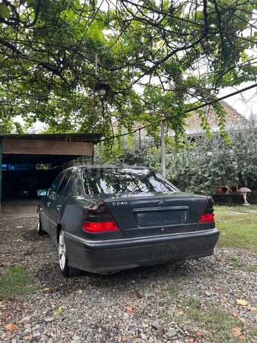 Mercedes C 240 1999, 340,000 km - 2.4 л - Masallı