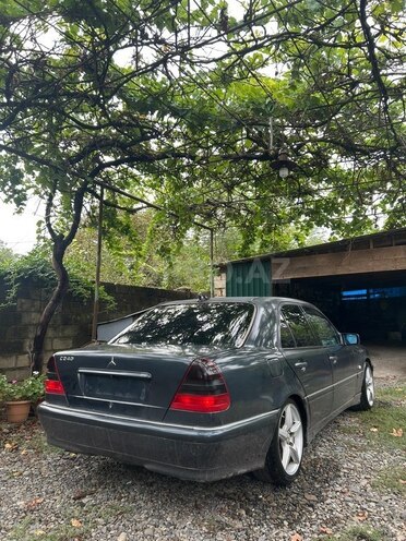 Mercedes C 240 1999, 340,000 km - 2.4 л - Masallı