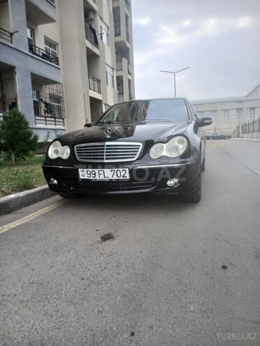 Mercedes C 240 2001, 365,482 km - 2.6 l - Gəncə